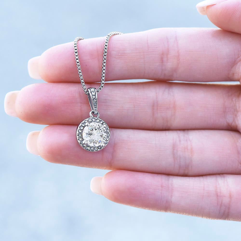 Elegant pendant